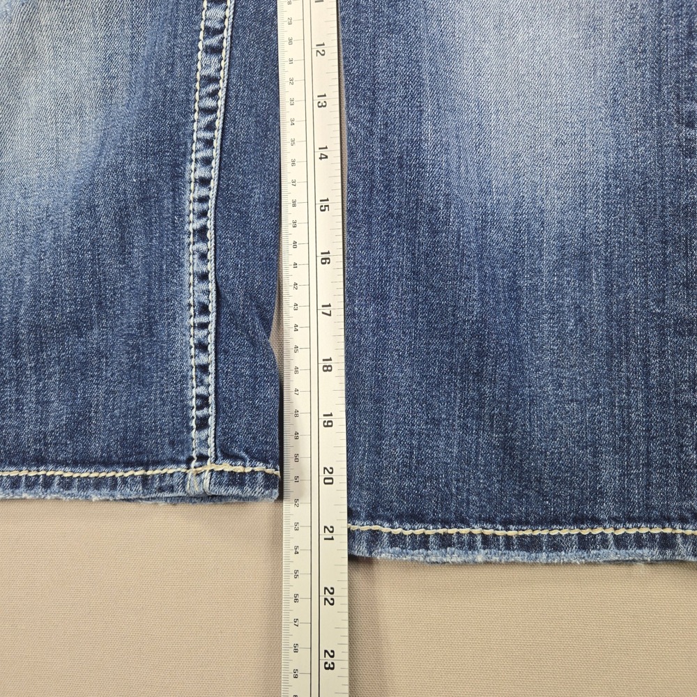 Silver Jeans Suki Surplus Capri Distressed Flap Pocket Blue Womens W31 - Picture 15 of 16